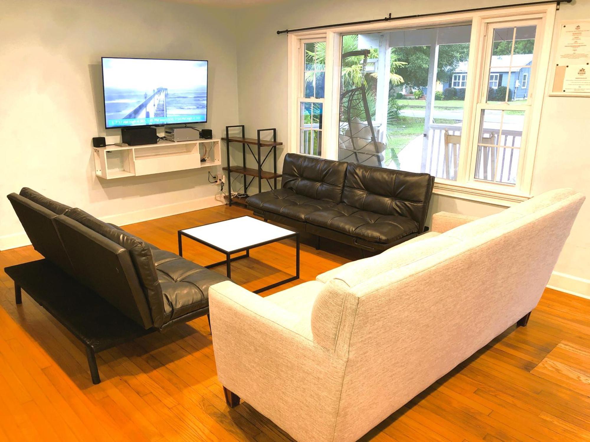 Holiday home Charming 3-bedroom House In With Wifi, Ac Wilmington